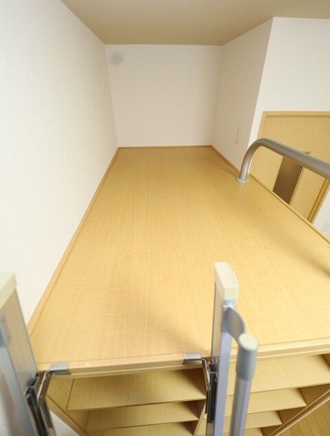 フェンネル千里の物件内観写真