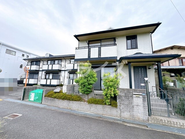 ドミールシャルマンの物件外観写真