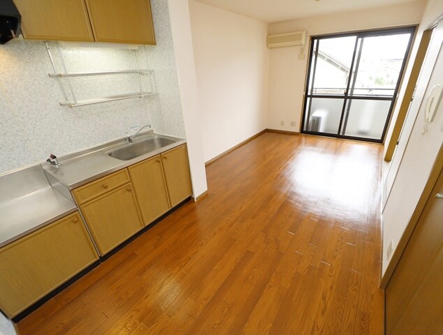 ドミールシャルマンの物件内観写真