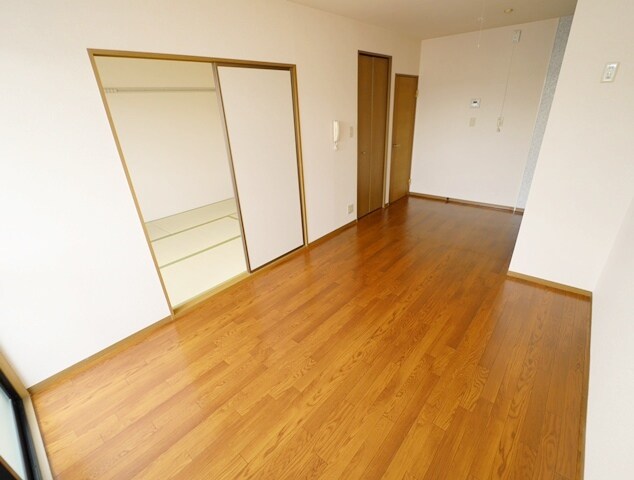 ドミールシャルマンの物件内観写真