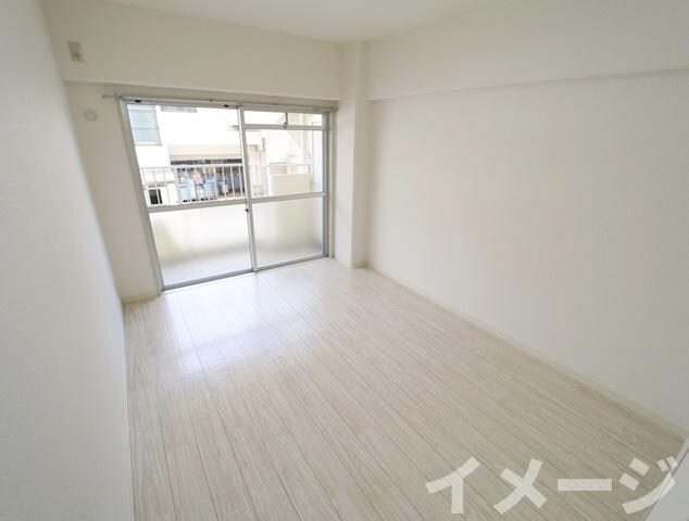 エミネンス辻本の物件内観写真