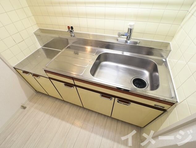 エミネンス辻本の物件内観写真