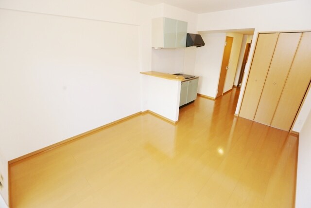 エルセレーノ吹田の物件内観写真