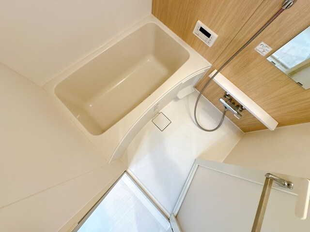 ガーデンクォーツ摂津正雀の物件内観写真