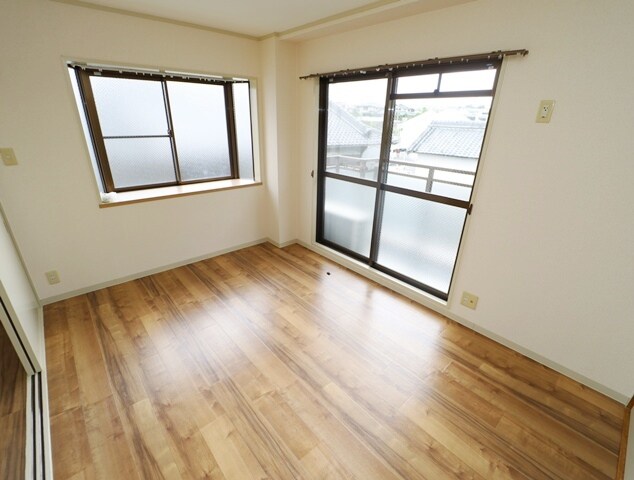 王谷マンションの物件内観写真