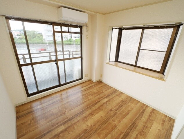 王谷マンションの物件内観写真