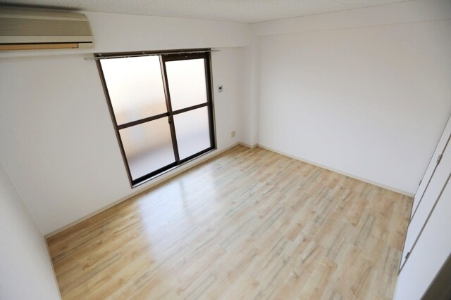 アーネスト山手Ⅱの物件内観写真