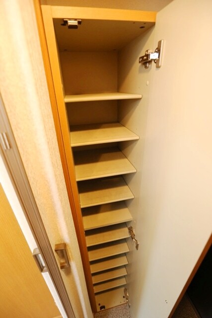 第１８関根マンションの物件内観写真