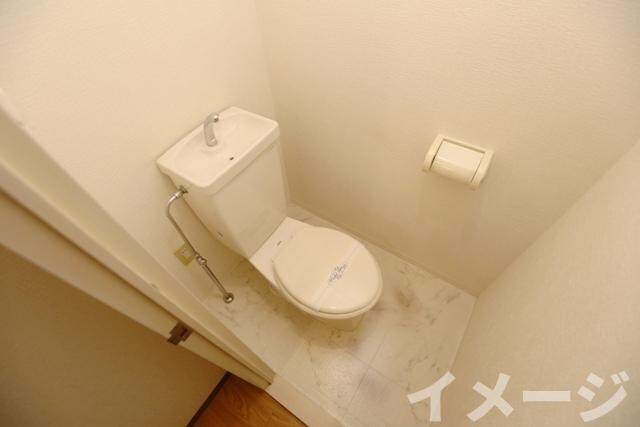 ヒルトップ千里山の物件内観写真