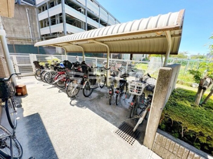 ラフィーネ高塚の物件内観写真