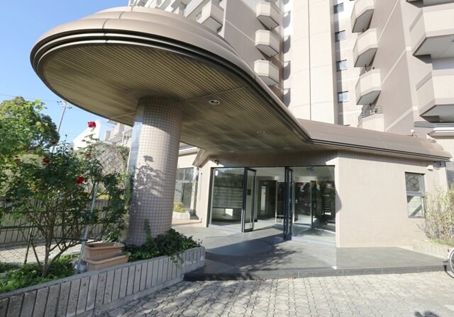 グリーンハイム千里Ⅱの物件外観写真