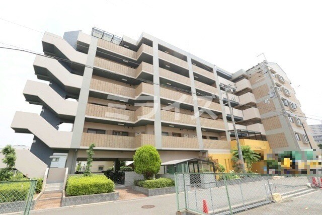 リバーサイド千里丘の物件外観写真