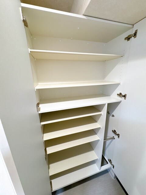 ファーストフィオーレ吹田レガーメの物件内観写真