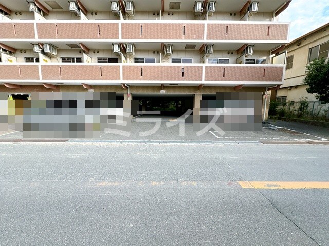 ラ・エスポワールの物件外観写真