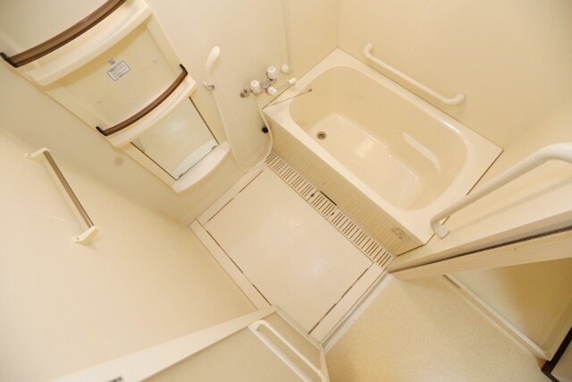 ミストラル岸部南の物件内観写真