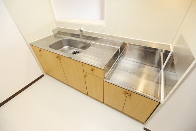 ミストラル岸部南の物件内観写真