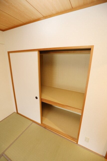 ミストラル岸部南の物件内観写真