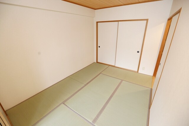 ミストラル岸部南の物件内観写真