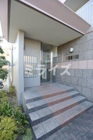 クローヴェーサウスタカハマの物件外観写真