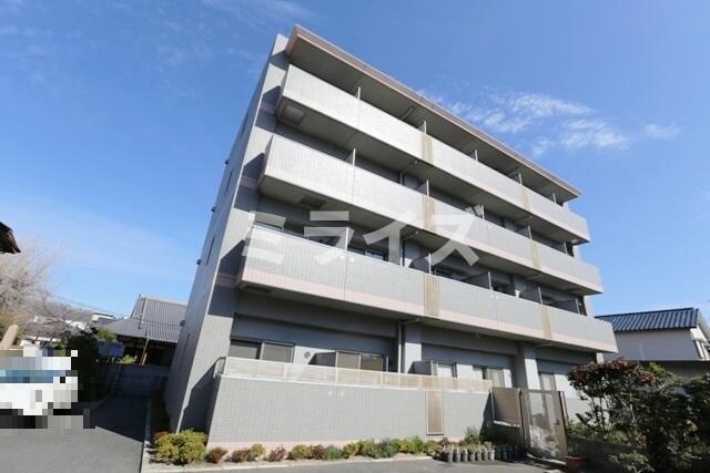 クローヴェーサウスタカハマの物件外観写真