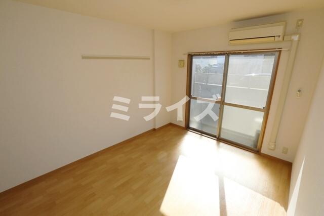 クローヴェーサウスタカハマの物件内観写真