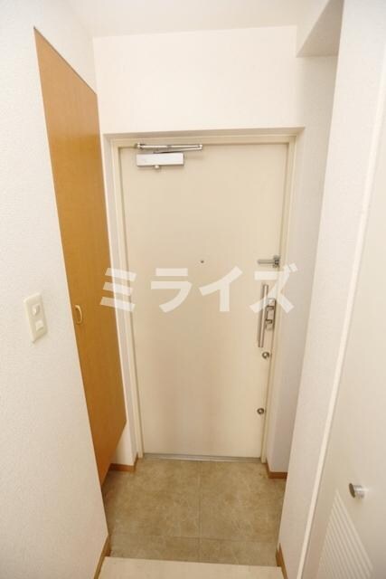 クローヴェーサウスタカハマの物件内観写真