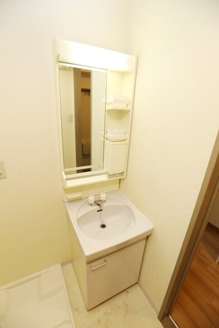 メゾンラフィーネの物件内観写真