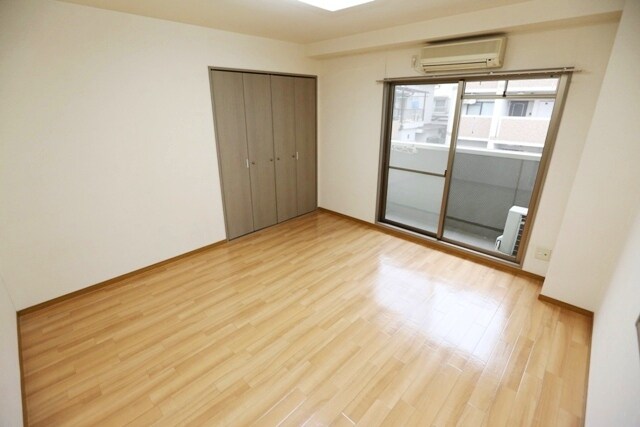 メゾンラフィーネの物件内観写真