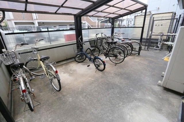 メゾンラフィーネの物件内観写真