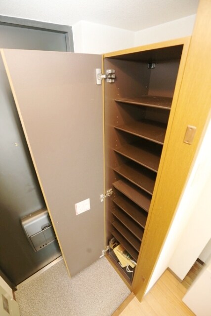 第6関根マンションの物件内観写真