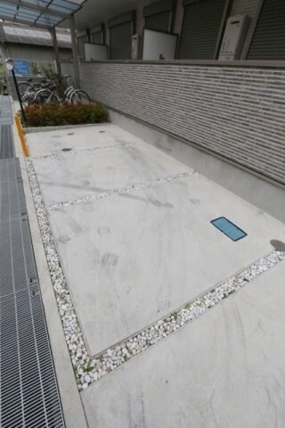 アヴェニール千里丘東の物件外観写真