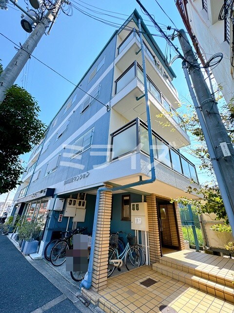 谷川第2マンションの物件外観写真