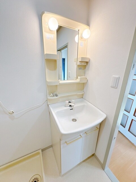 谷川第2マンションの物件内観写真