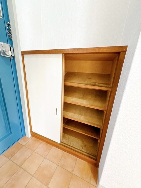 谷川第2マンションの物件内観写真