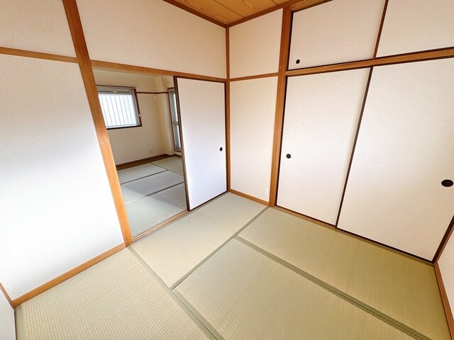 谷川第2マンションの物件内観写真