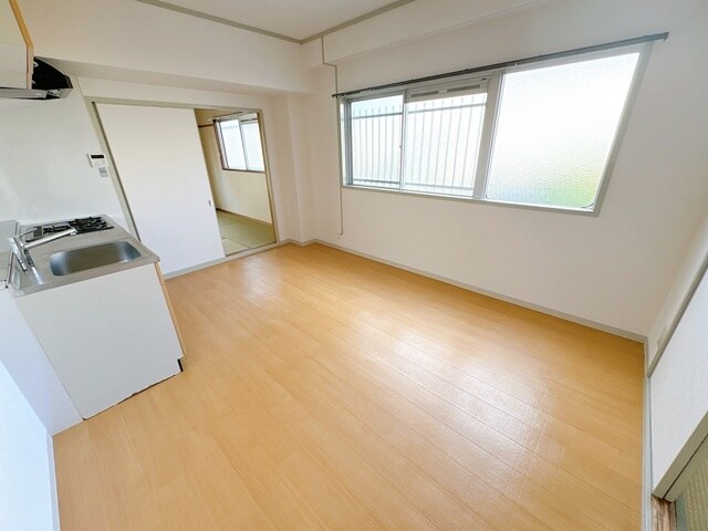 谷川第2マンションの物件内観写真