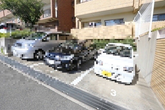 グランエールの物件外観写真