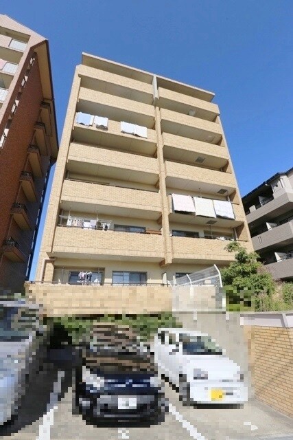 グランエールの物件外観写真