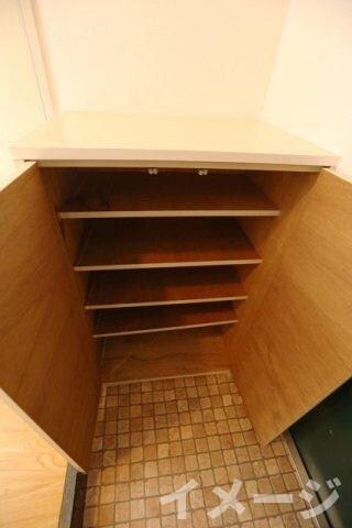 ヒルトップ千里山の物件内観写真