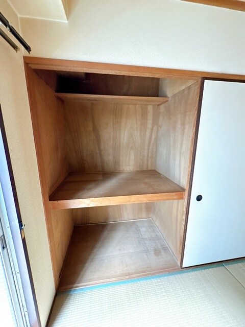 美山マンションの物件内観写真