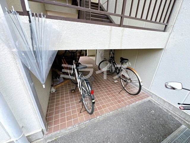 美山マンションの物件内観写真