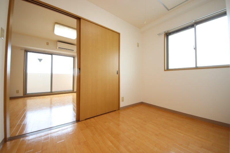 尼崎駅 徒歩4分 2階の物件内観写真