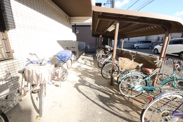 猪名寺駅 徒歩9分 1階の物件外観写真