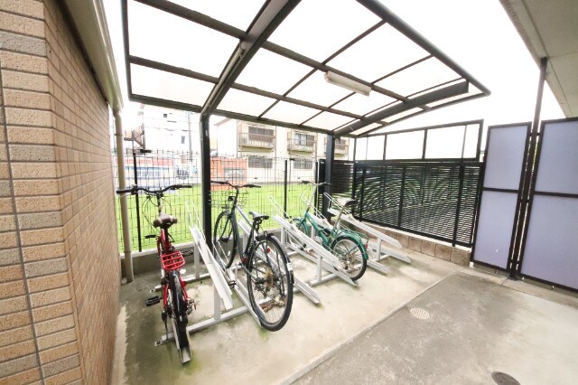 アリアンナ武庫之荘の物件外観写真