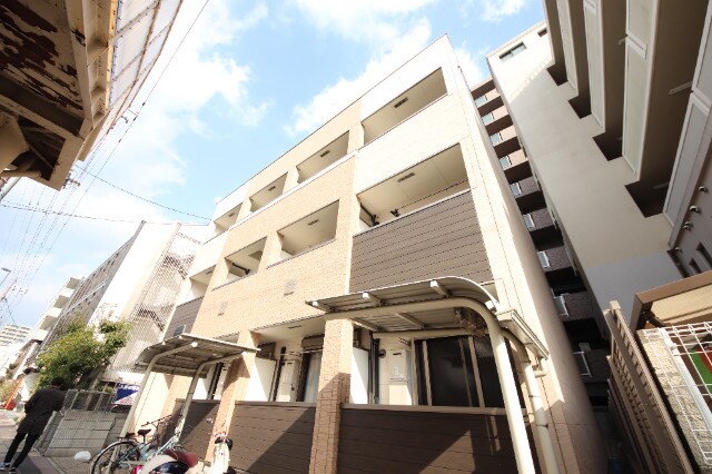 西宮駅 徒歩5分 1階の物件外観写真