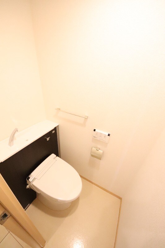 尼崎駅 徒歩4分 7階の物件内観写真