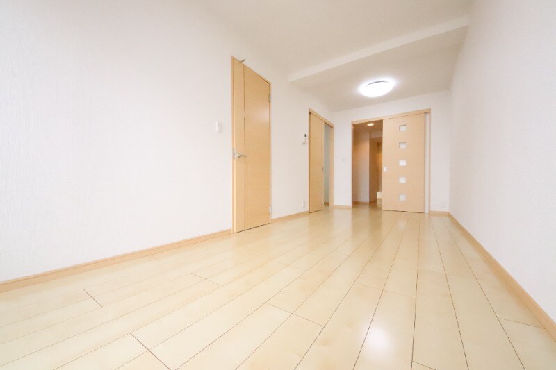 尼崎駅 徒歩4分 7階の物件内観写真