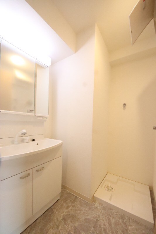 出屋敷駅 徒歩6分 2階の物件内観写真