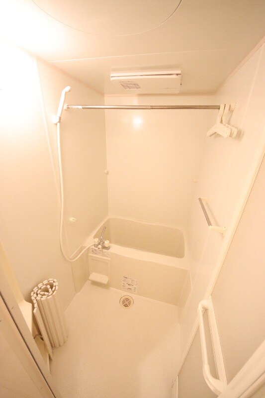 メゾントレビナの物件内観写真