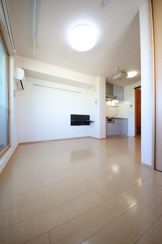 メゾントレビナの物件内観写真